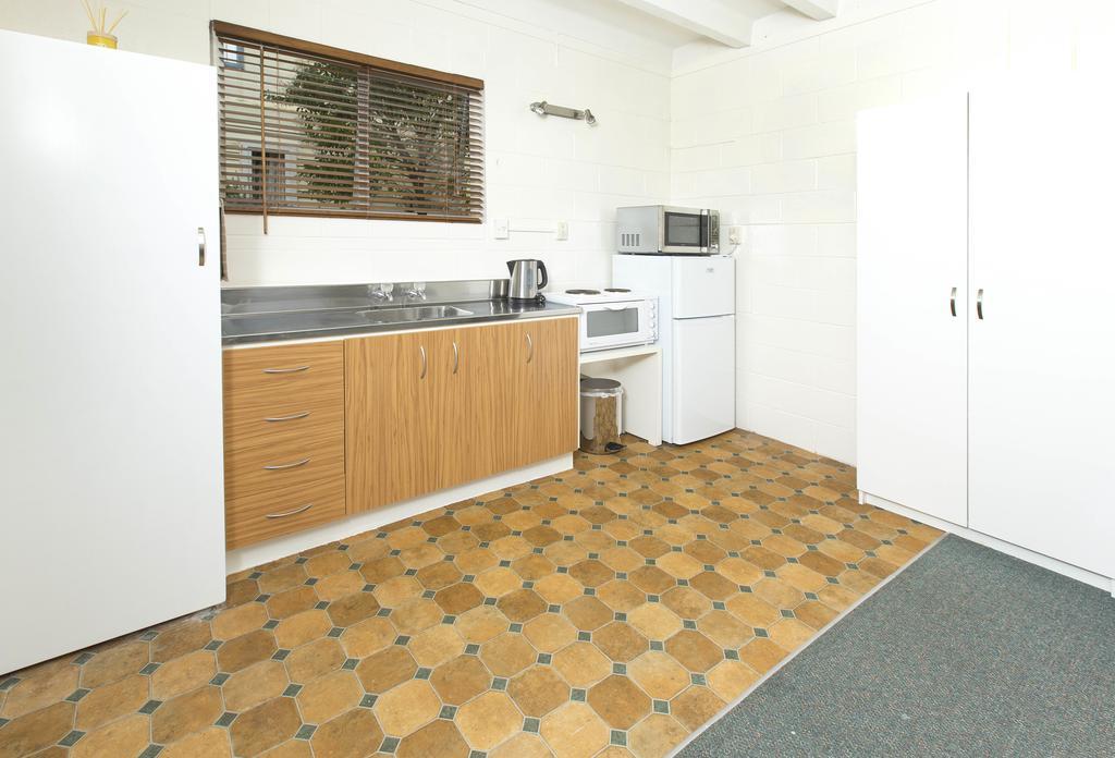 Marina Court Motel & Apartments Whangarei Habitación foto